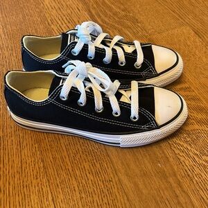 NWT Converse Chuck Taylor Allstar Ox Black Sneakers Size Youth 1
